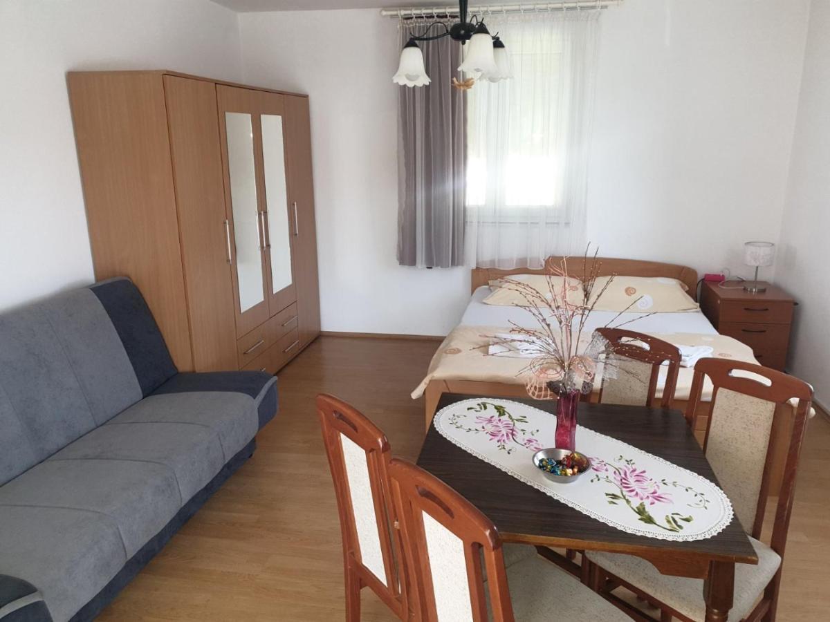 Apartmani Apolon เวิร์ดนิค ภายนอก รูปภาพ