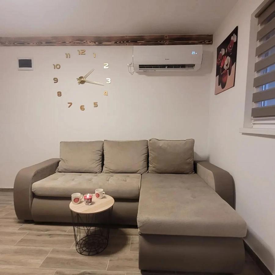 Apartmani Apolon เวิร์ดนิค ภายนอก รูปภาพ