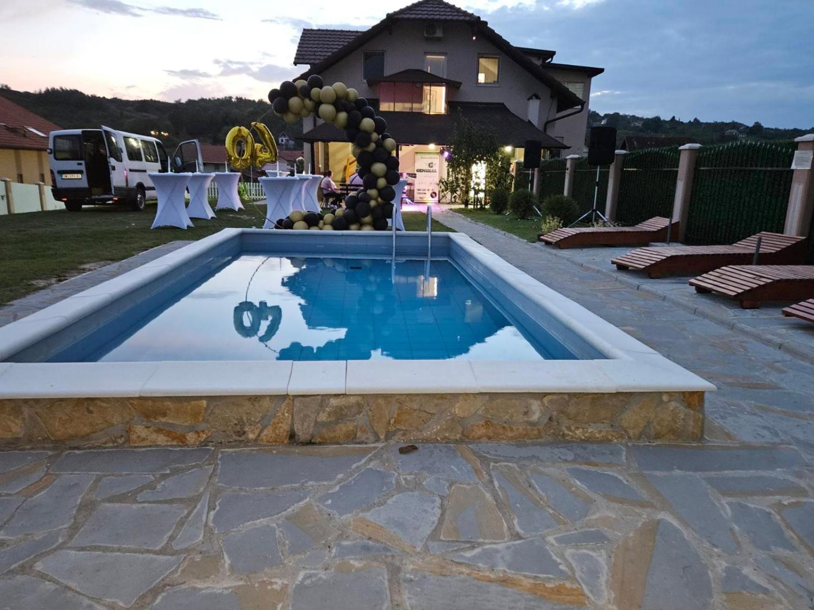 Apartmani Apolon เวิร์ดนิค ภายนอก รูปภาพ